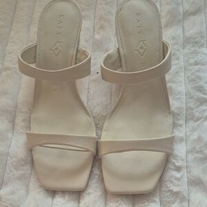 Katy Perry Collections Women's Ivory Square-Toe Slide Heels